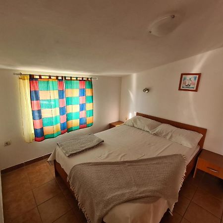 Apartments Niko Trogir Eksteriør bilde