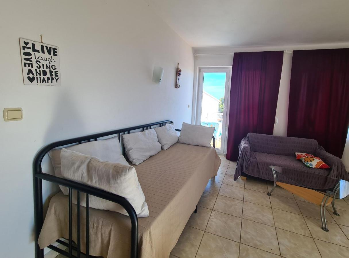 Apartments Niko Trogir Eksteriør bilde